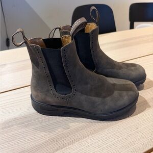 Blundstone Womens Classic Brown Leather Boots